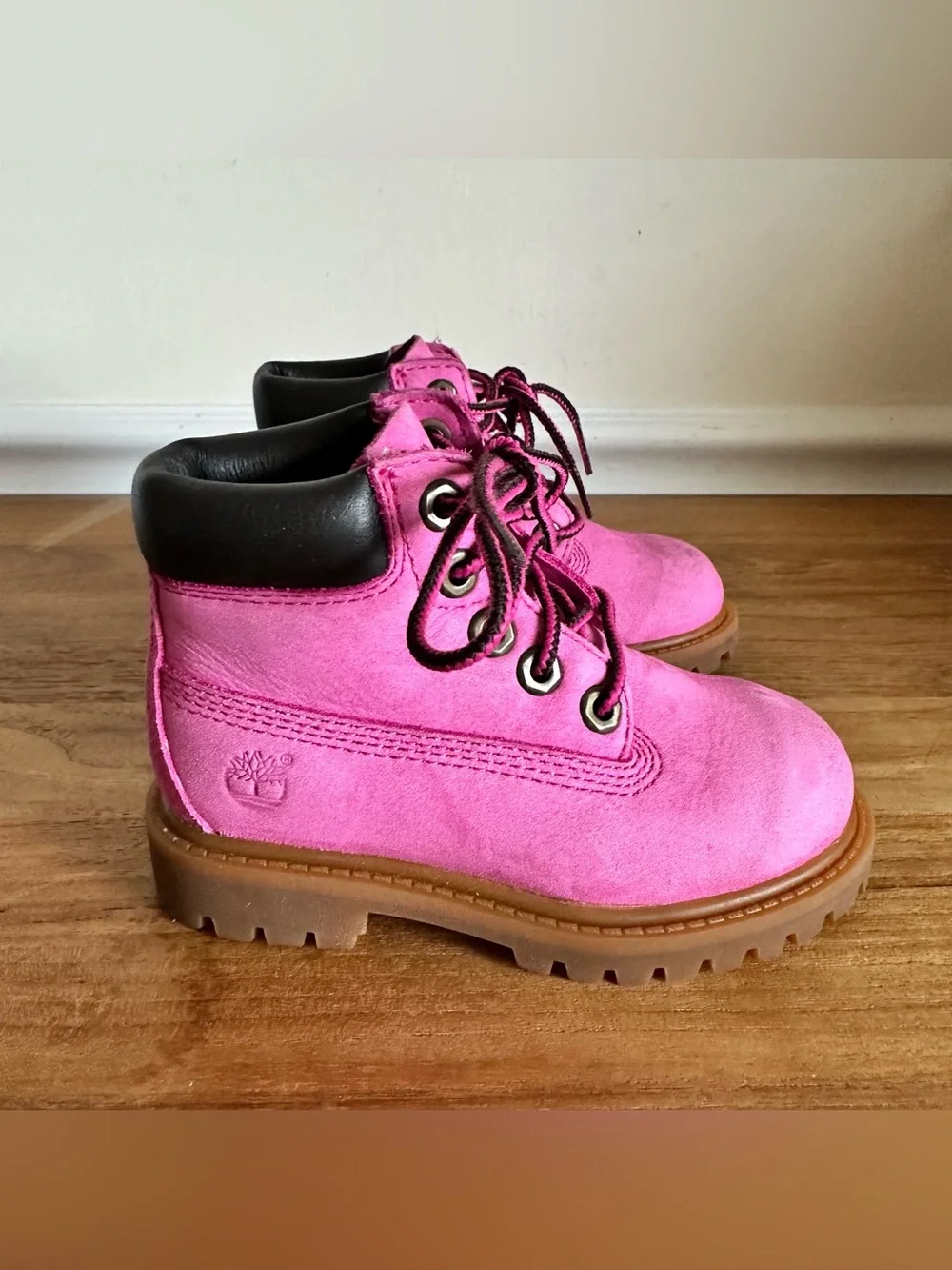 Timberland 6 IN Toddler Girl Size 7 Susan G Komen Mid Pink Boots Waterproof